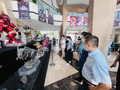 青岛西海岸新区 影视工业新地标吸引全国媒体目光